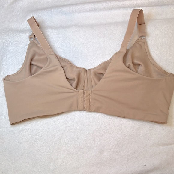 Brilliance by Vanity Fair Full Figure Jersey lined Underwire Bra. Size 42DD. EUC - Picture 3 of 5